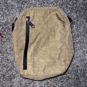 baggu sports crossbody